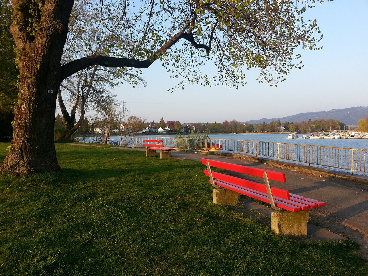 雷霆如潮水 雷霆如潮水